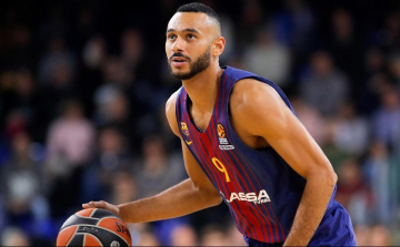 Kosárlabda: A Hanga Ádámmal felálló Barcelona az Euroliga-döntőben