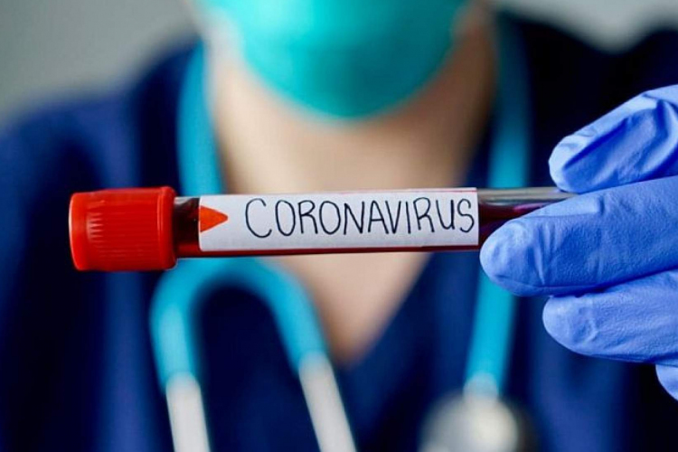 Koronavírus: pénteki adatok - A gyorsan terjedő omikron még mindig sokakat fertőz meg