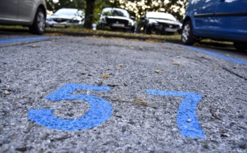 Pozsony-Óváros folytatja a rezidens parkolóhelyek kijelölését