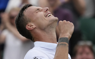 Történelmi siker: Fucsovics 1948 óta az első magyar Wimbledon-negyeddöntős
