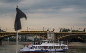 Dunai hajóbaleset - Egy éve történt a tragédia, több megemlékezést tartanak Budapesten