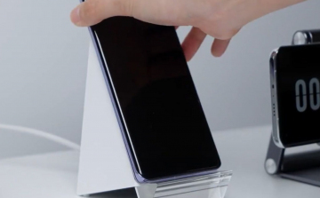 A Xiaomi új technológiája nyolc perc alatt feltölti az okostelefont