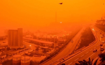 Kísérteties narancssárga színt öltött az ég Délnyugat-Európában