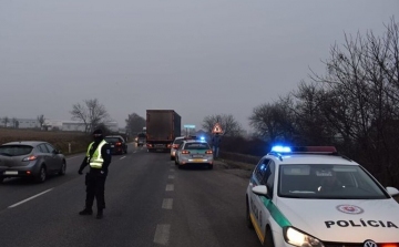 Őrület: A lengyel kamionos 2,44 ezreléket fújt, most bajban van