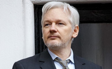 Vélemény: Az USA továbbra sem tett le Assange megkaparintásáról, a britek viszont nem adják egykönnyen 
