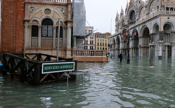 Velencében árvíz van, nem kapcsolt be a védelmi rendszer 