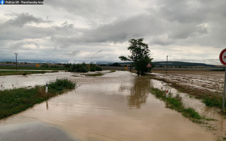 SHMÚ: Két járásban is előfordulhatnak éjszaka árvizek