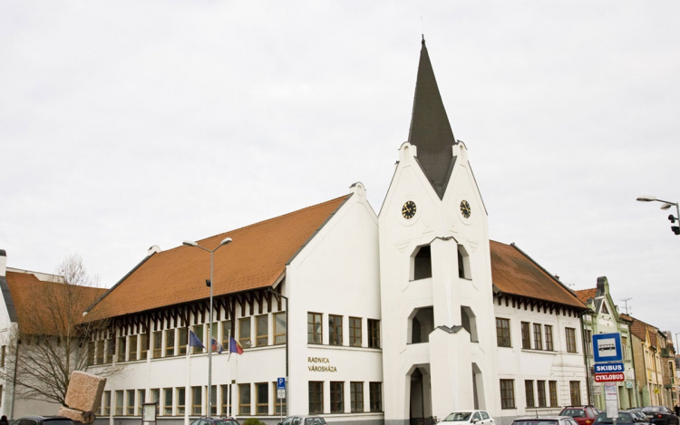 Dunaszerdahely: a város pályázatot hirdetett pénzügyi támogatásra