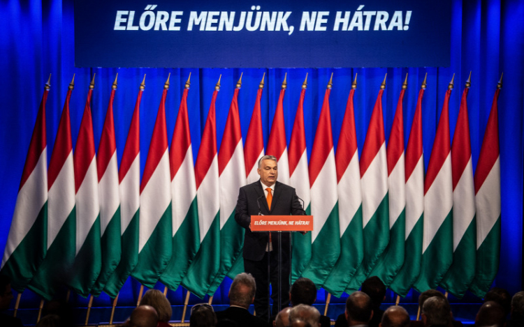 Évértékelőt tartott Orbán Viktor