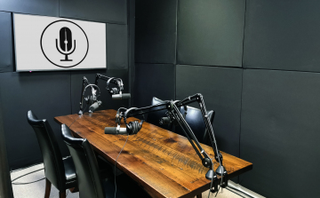 Podcast stúdiót hoz létre a Fórum Intézet