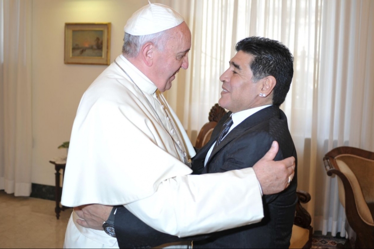 A Pápa kedves szavakkal emlékezett meg Diego Maradonáról