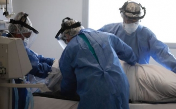 Meghalt egy koronavírusos beteg a Trencséni egyetemi kórházban