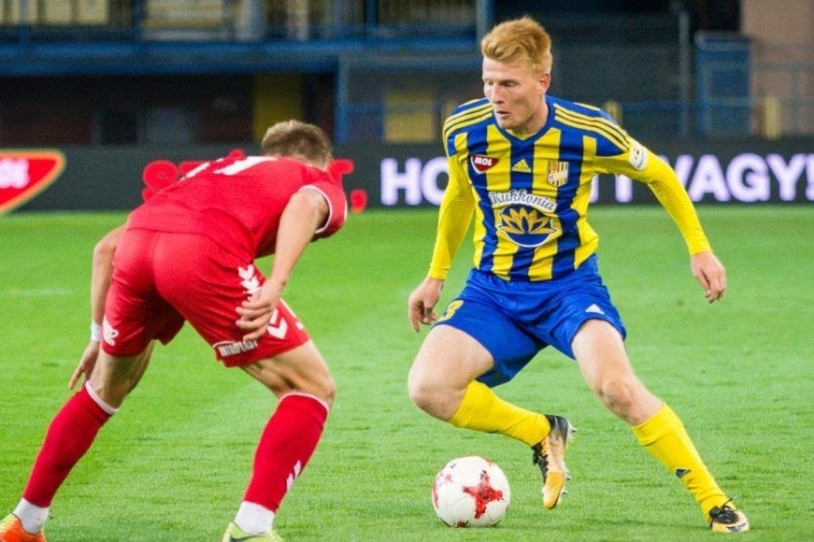 Két magyar labdarúgó is bekerült a Fortuna Liga álomcsapatába