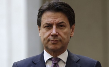 Lemondott az olasz miniszterelnök