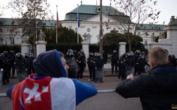 Mikulec: A keddi tüntetésnek nem sok köze volt a békés megnyilvánuláshoz