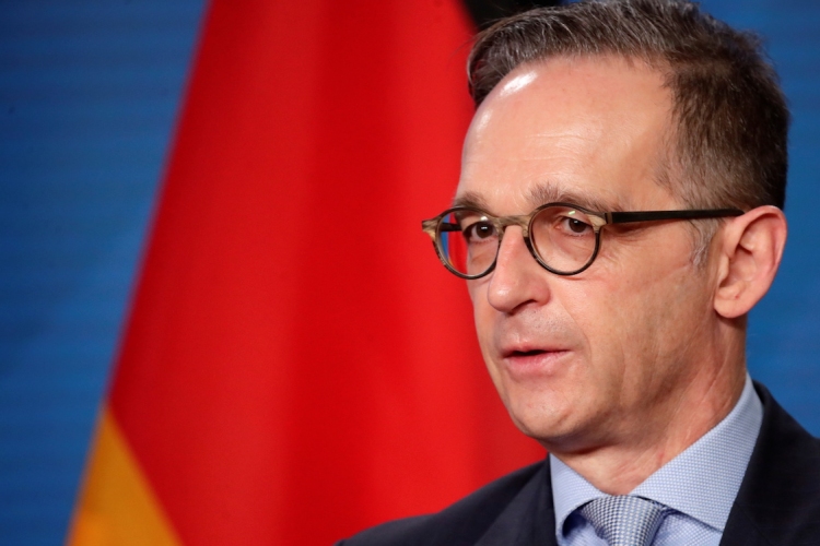 A német külügyminiszter hagyná szórakozni a beoltottakat