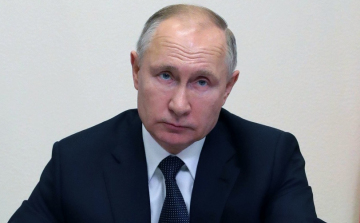 Putyin megfenyegette a tálibokat, közben Amerikának is beszólt