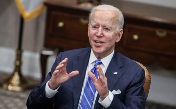 USA: Jóváhagyta a szenátus Biden elnök 1,9 ezer milliárdos mentőcsomagját