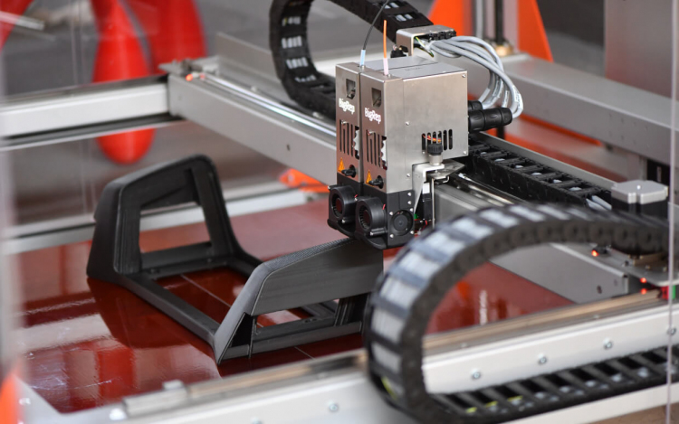 A németek 3D-nyomtatóval készítenek vasúti alkatrészeket
