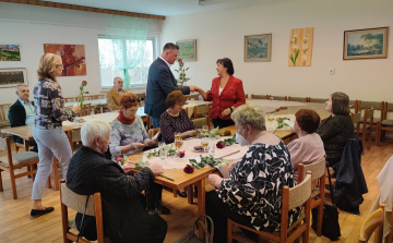 Somorja: Jubiláns nyugdíjasait köszöntötte a város vezetése