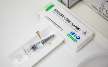 Kiderült, mennyibe került az orosz és a kínai vakcina darabja Magyarországnak