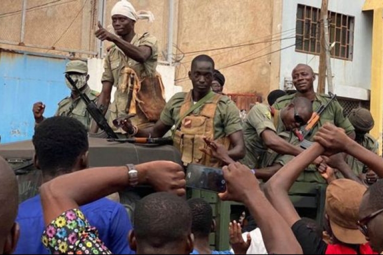 Lázadás történt Maliban, Keita elnököt elfogták